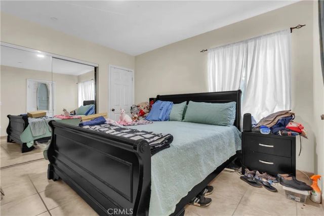 706 W 77th, Los Angeles, CA 90044