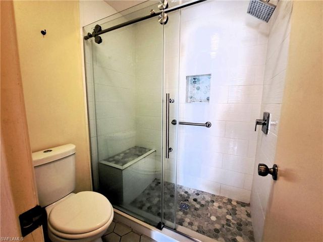 10525 Putnam CT, Lehigh Acres, FL 33936