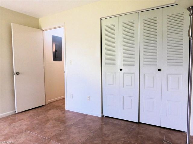 10525 Putnam CT, Lehigh Acres, FL 33936