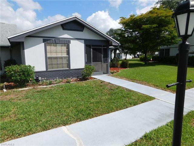 10525 Putnam CT, Lehigh Acres, FL 33936