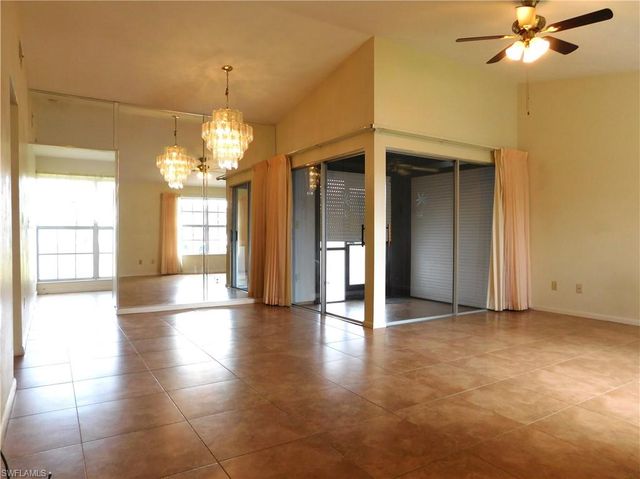 10525 Putnam CT, Lehigh Acres, FL 33936