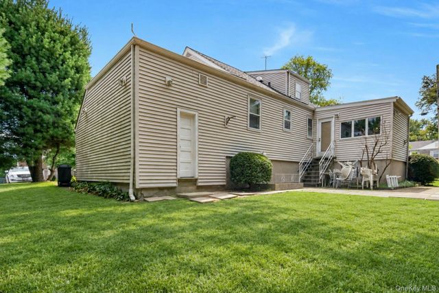 263 Pythian Avenue, Hawthorne, NY 10532