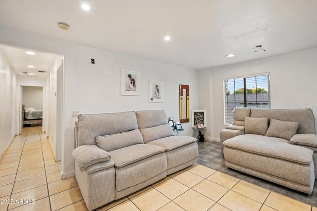 2311 N 107TH Avenue, Avondale, AZ 85392