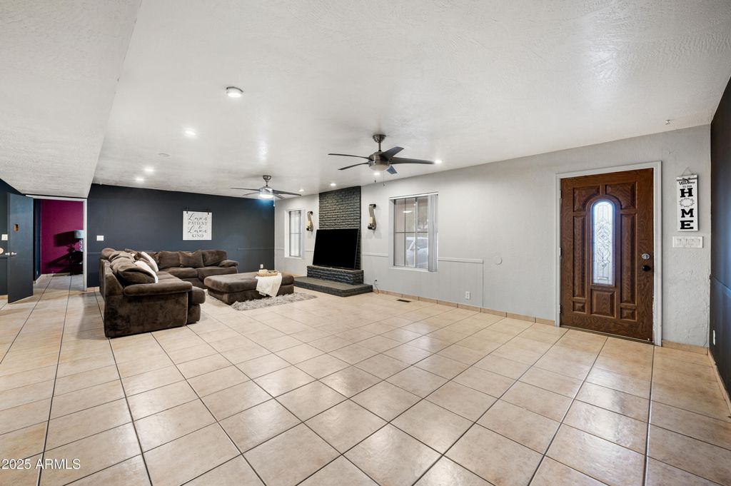 2311 N 107TH Avenue, Avondale, AZ 85392