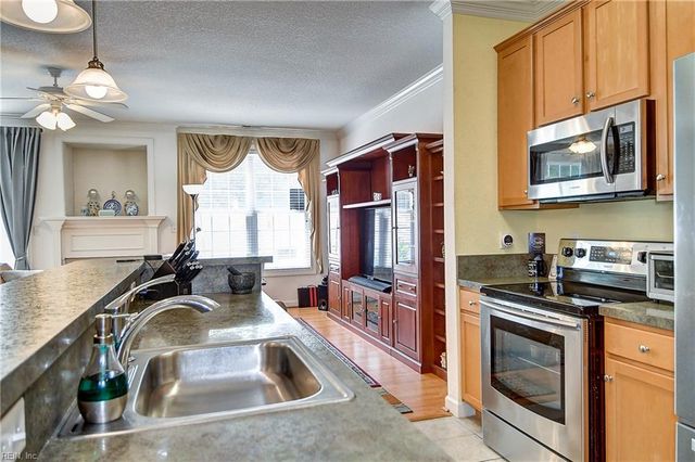 1319 Abelia Way, Virginia Beach, VA 23454