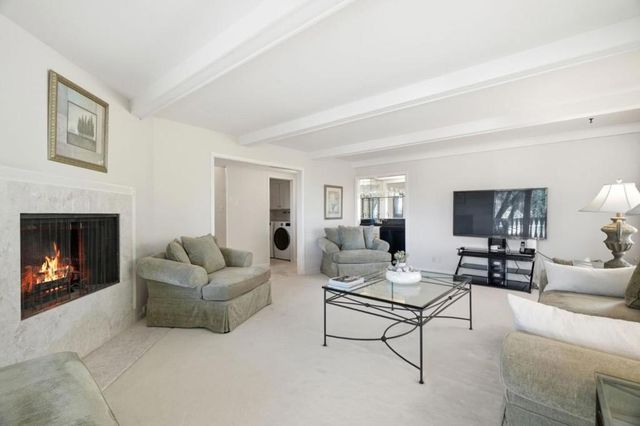 911 Matts Court, Los Altos, CA 94024