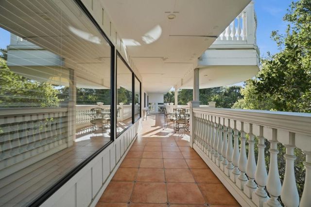 911 Matts Court, Los Altos, CA 94024