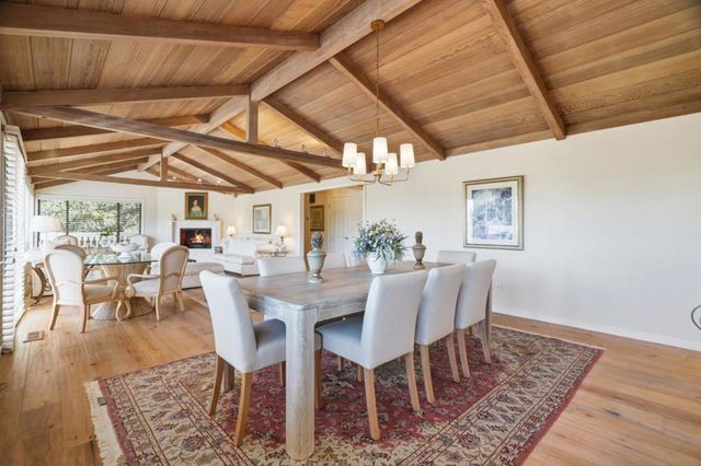 911 Matts Court, Los Altos, CA 94024