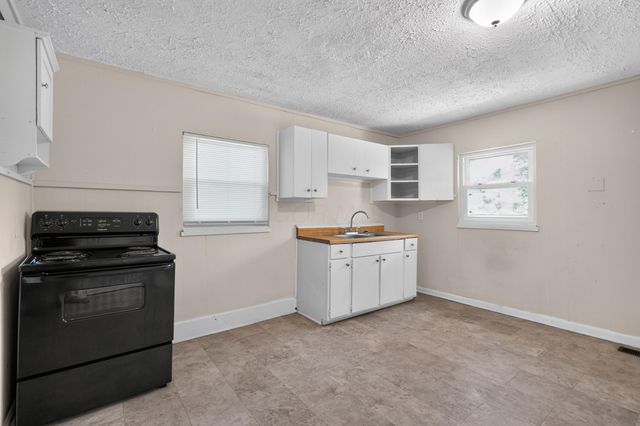 424 Emmit Avenue, Columbus, OH 43228
