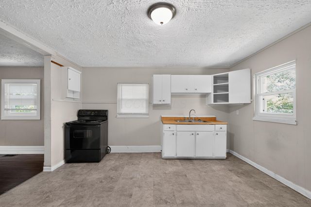 424 Emmit Avenue, Columbus, OH 43228