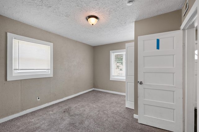 424 Emmit Avenue, Columbus, OH 43228