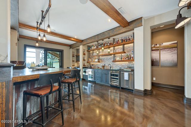 1037 SHIPWATCH Drive E, Jacksonville, FL 32225