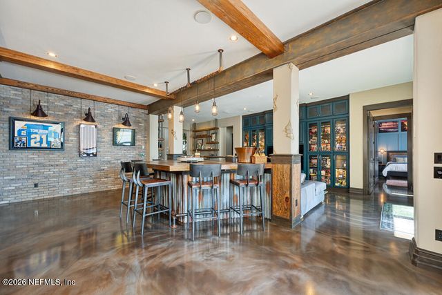 1037 SHIPWATCH Drive E, Jacksonville, FL 32225