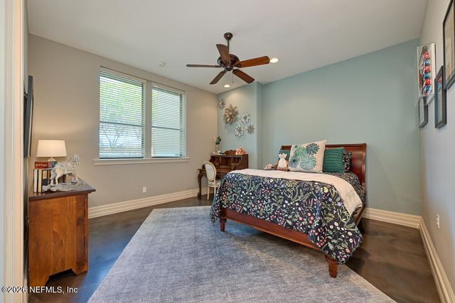 1037 SHIPWATCH Drive E, Jacksonville, FL 32225