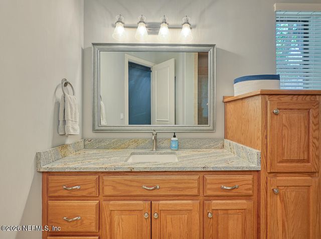 1037 SHIPWATCH Drive E, Jacksonville, FL 32225