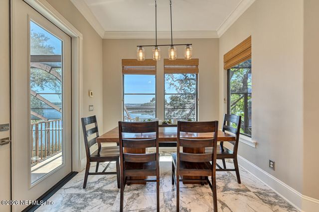 1037 SHIPWATCH Drive E, Jacksonville, FL 32225