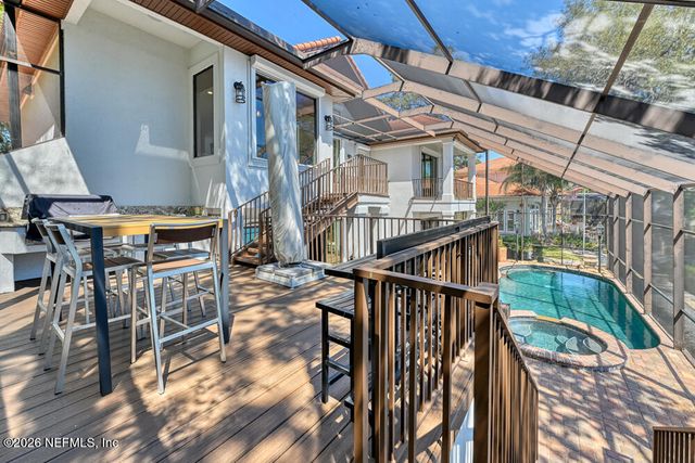 1037 SHIPWATCH Drive E, Jacksonville, FL 32225