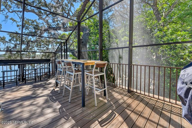 1037 SHIPWATCH Drive E, Jacksonville, FL 32225