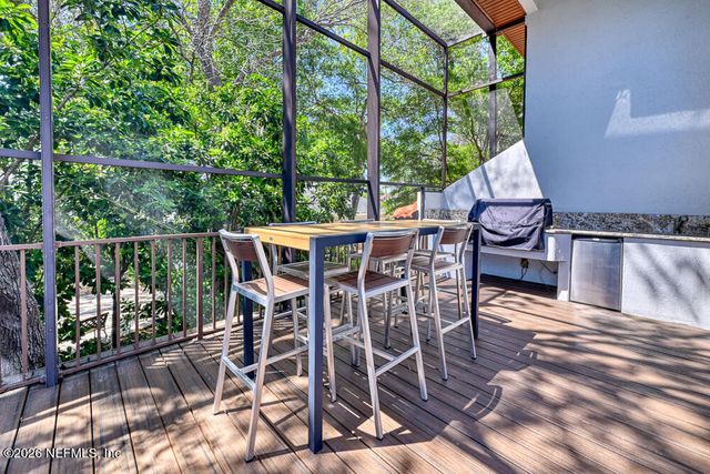 1037 SHIPWATCH Drive E, Jacksonville, FL 32225