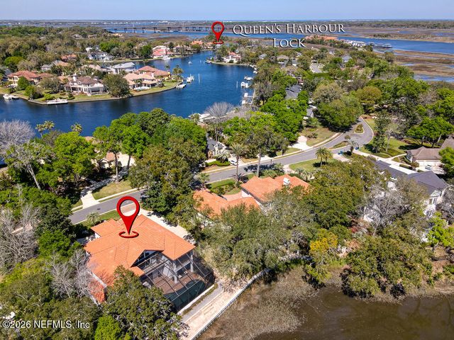 1037 SHIPWATCH Drive E, Jacksonville, FL 32225