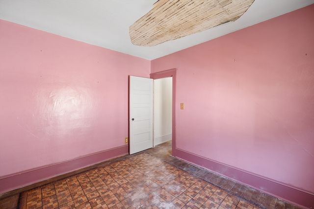 256 Green St, Fairhaven, MA 02719