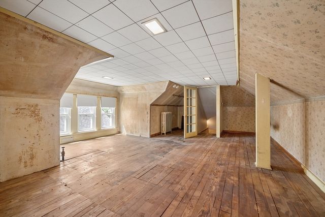 256 Green St, Fairhaven, MA 02719