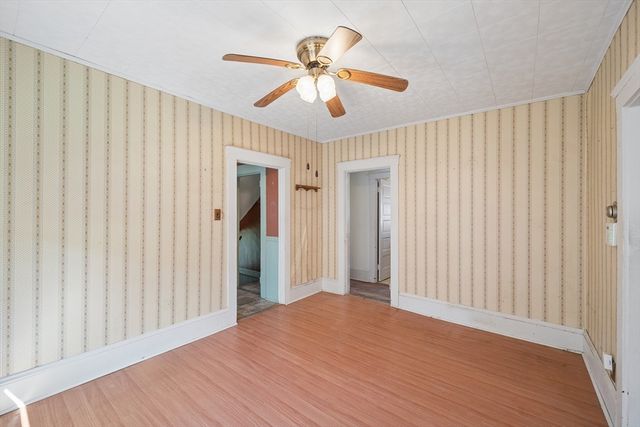256 Green St, Fairhaven, MA 02719