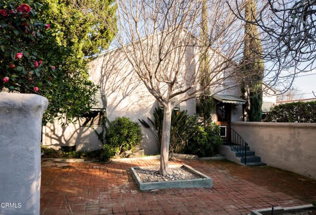 1533 Coolidge Avenue, Pasadena, CA 91104