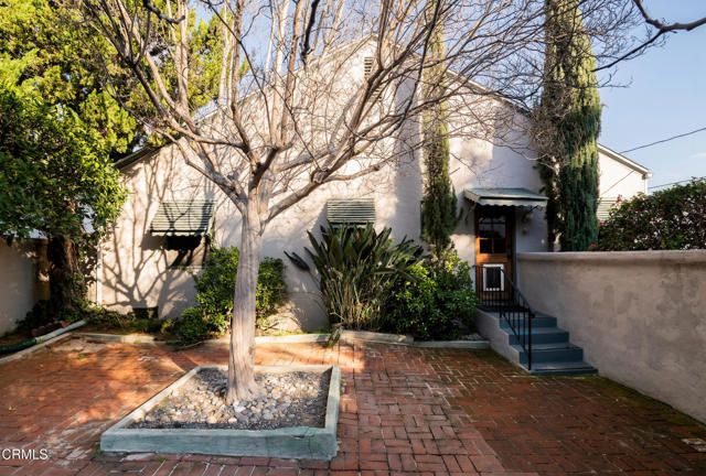 1533 Coolidge Avenue, Pasadena, CA 91104