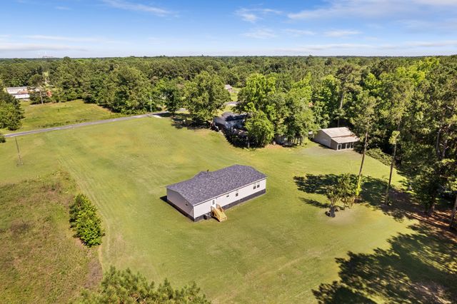 743 Roscoe Court, Cross, SC 29436