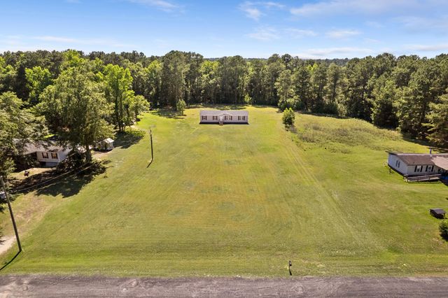 743 Roscoe Court, Cross, SC 29436