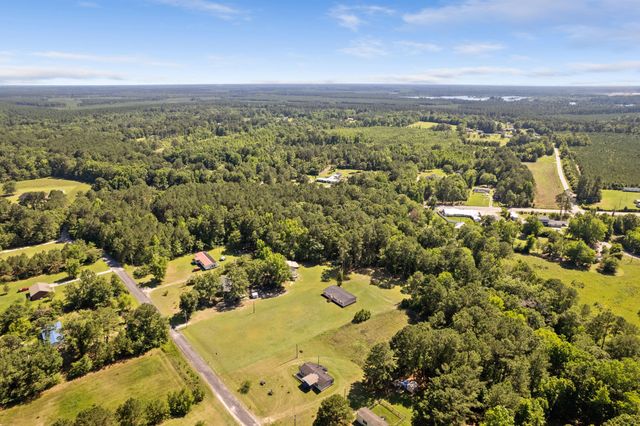 743 Roscoe Court, Cross, SC 29436