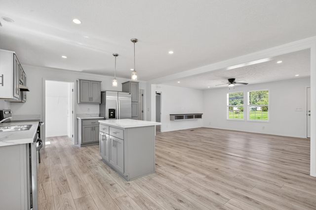 743 Roscoe Court, Cross, SC 29436