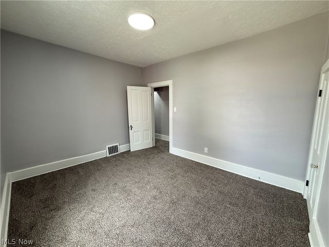 2065 23rd Street, Cuyahoga Falls, OH 44223