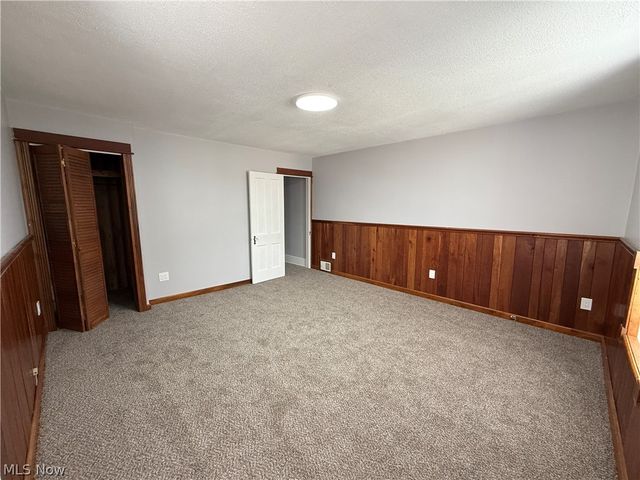 2065 23rd Street, Cuyahoga Falls, OH 44223