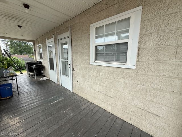 2065 23rd Street, Cuyahoga Falls, OH 44223