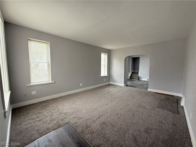 2065 23rd Street, Cuyahoga Falls, OH 44223