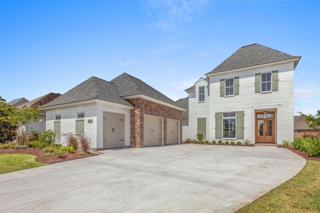6434 E White Oleander Circle, Lake Charles, LA 70605