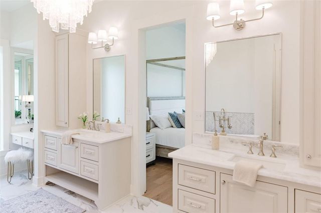 6434 E White Oleander Circle, Lake Charles, LA 70605