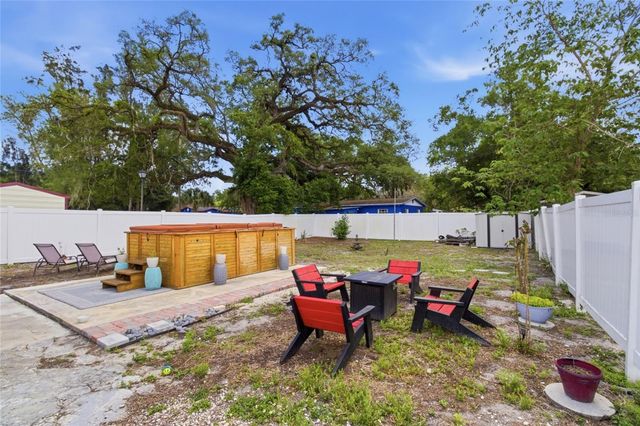 1613 E CHELSEA STREET, Tampa, FL 33610