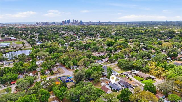 1613 E CHELSEA STREET, Tampa, FL 33610