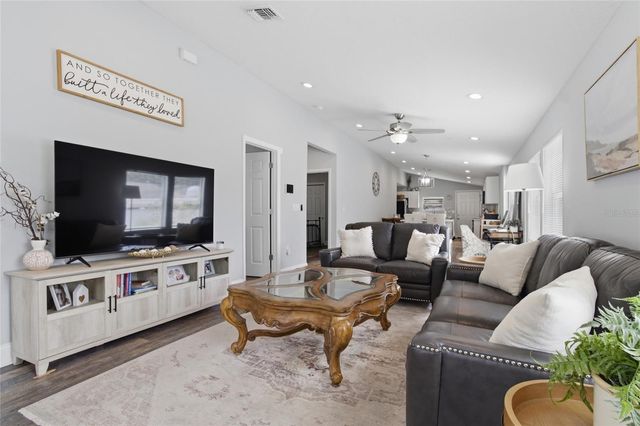 1613 E CHELSEA STREET, Tampa, FL 33610