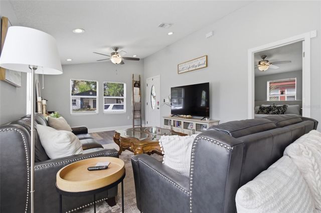 1613 E CHELSEA STREET, Tampa, FL 33610