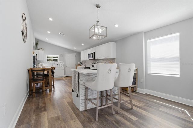 1613 E CHELSEA STREET, Tampa, FL 33610