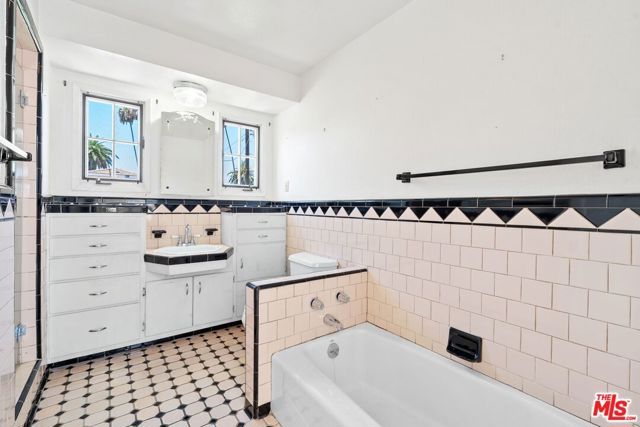 227 S Stanley Drive, Beverly Hills, CA 90211