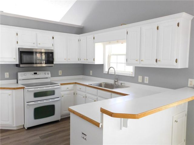 2614 Carolina Court, Bethlehem, GA 30620