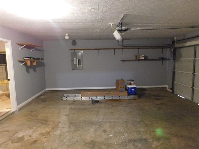 2614 Carolina Court, Bethlehem, GA 30620