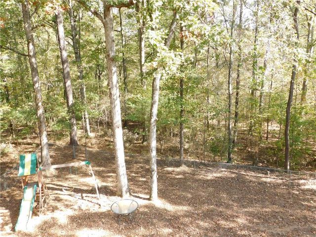 2614 Carolina Court, Bethlehem, GA 30620