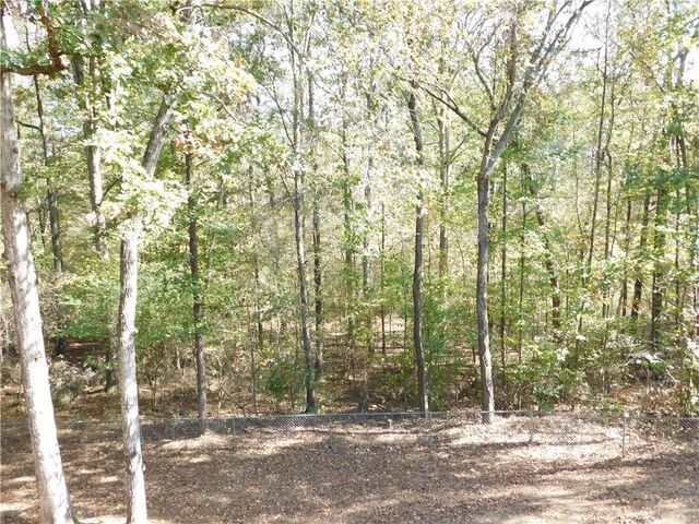 2614 Carolina Court, Bethlehem, GA 30620