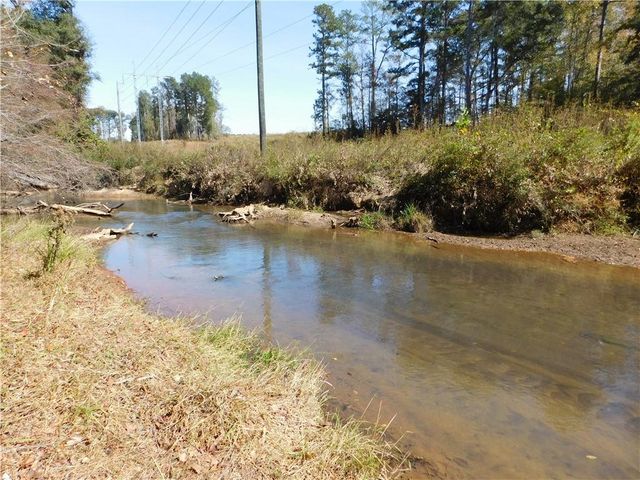 2614 Carolina Court, Bethlehem, GA 30620